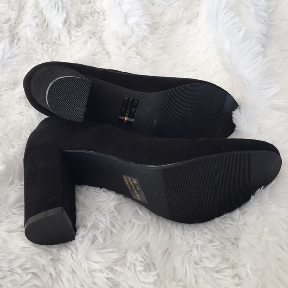 🆕 Qupid Black Zipper Bootie - Picture 8 of 8